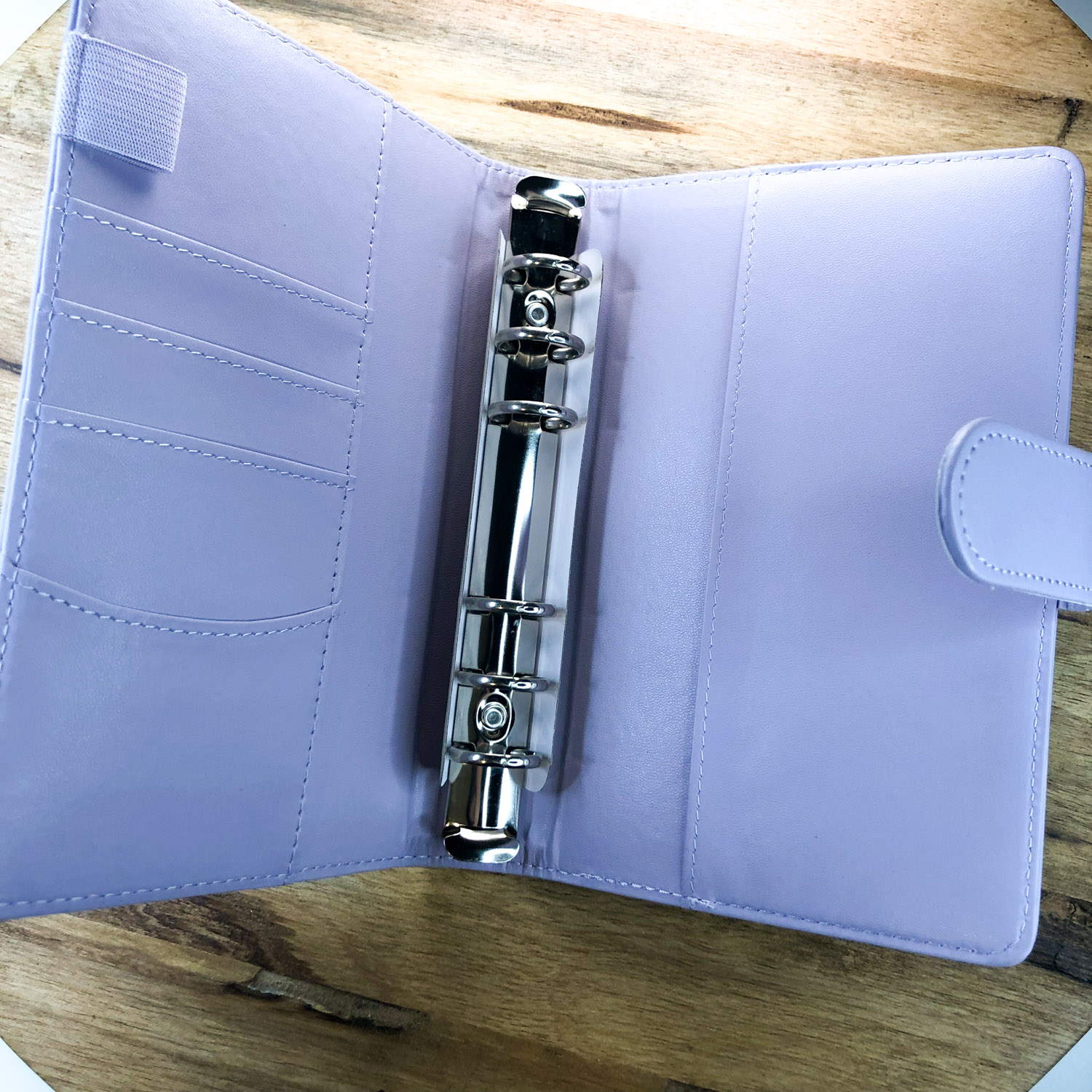 binder-okladka–a6-organizer-fioletowa-krainawzorow-pl-1 binder-okladka–a6-organizer-fioletowa-krainawzorow-pl-1