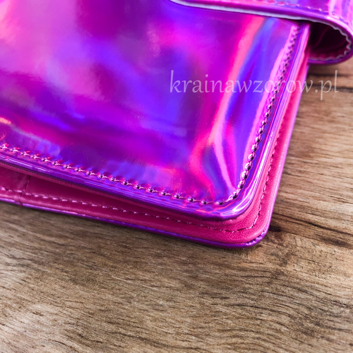 binder-okladka-a6-organizer-holograficzna-ciemny-roz-krainawzorow-pl-3 binder-okladka-a6-organizer-holograficzna-ciemny-roz-krainawzorow-pl-3