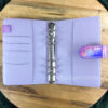 binder-okladka-a6-organizer-holograficzna-fioletowa-krainawzorow-pl-1