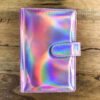 binder-okladka-a6-organizer-holograficzna-jasny-roz-krainawzorow-pl binder-okladka-a6-organizer-holograficzna-jasny-roz-krainawzorow-pl