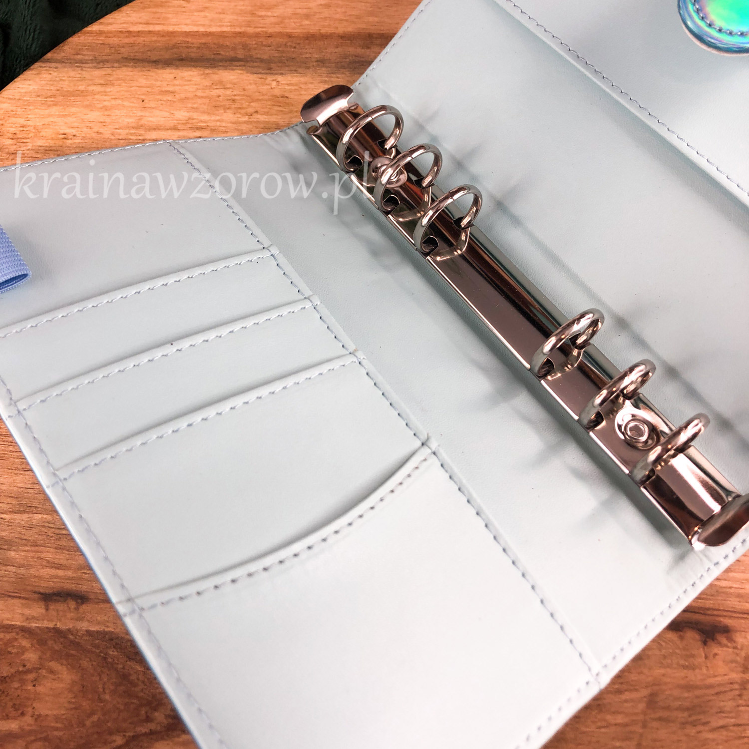 binder-okladka-a6-organizer-holograficzna-lazurowa-krainawzorow-pl-2 binder-okladka-a6-organizer-holograficzna-lazurowa-krainawzorow-pl-2