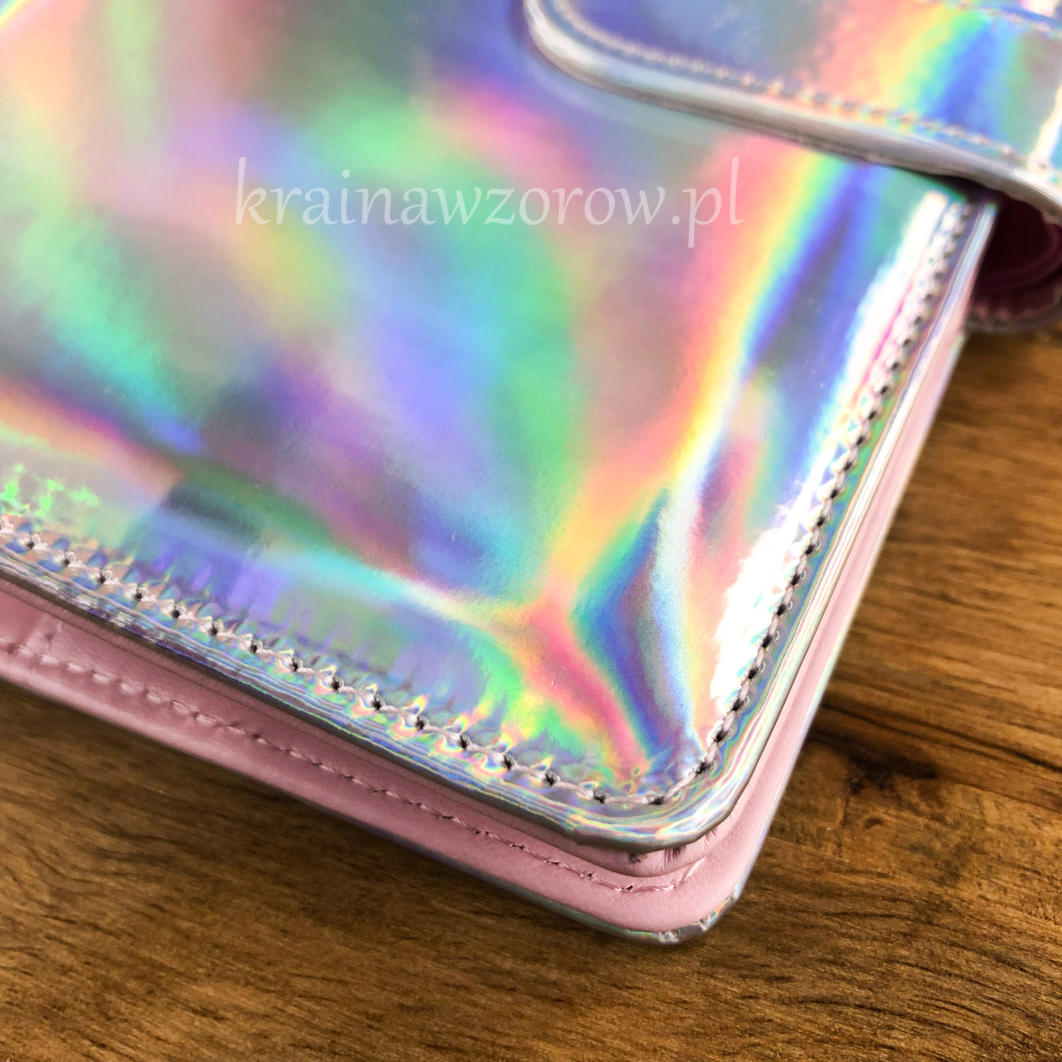 binder-okladka-a6-organizer-holograficzna-srebrna-krainawzorow-pl-5 binder-okladka-a6-organizer-holograficzna-srebrna-krainawzorow-pl-5