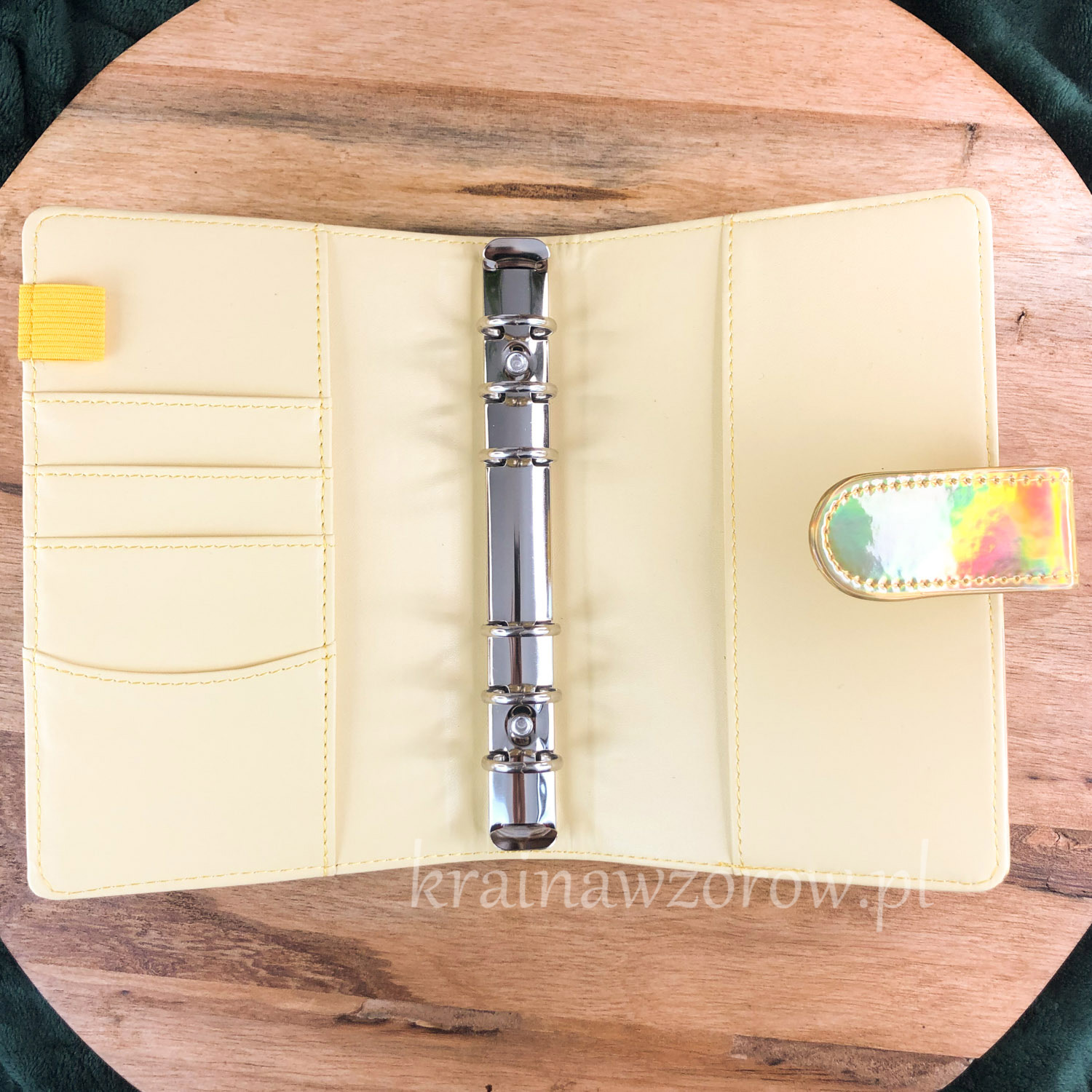 binder-okladka-a6-organizer-holograficzna-zlota-krainawzorow-pl-1 binder-okladka-a6-organizer-holograficzna-zlota-krainawzorow-pl-1
