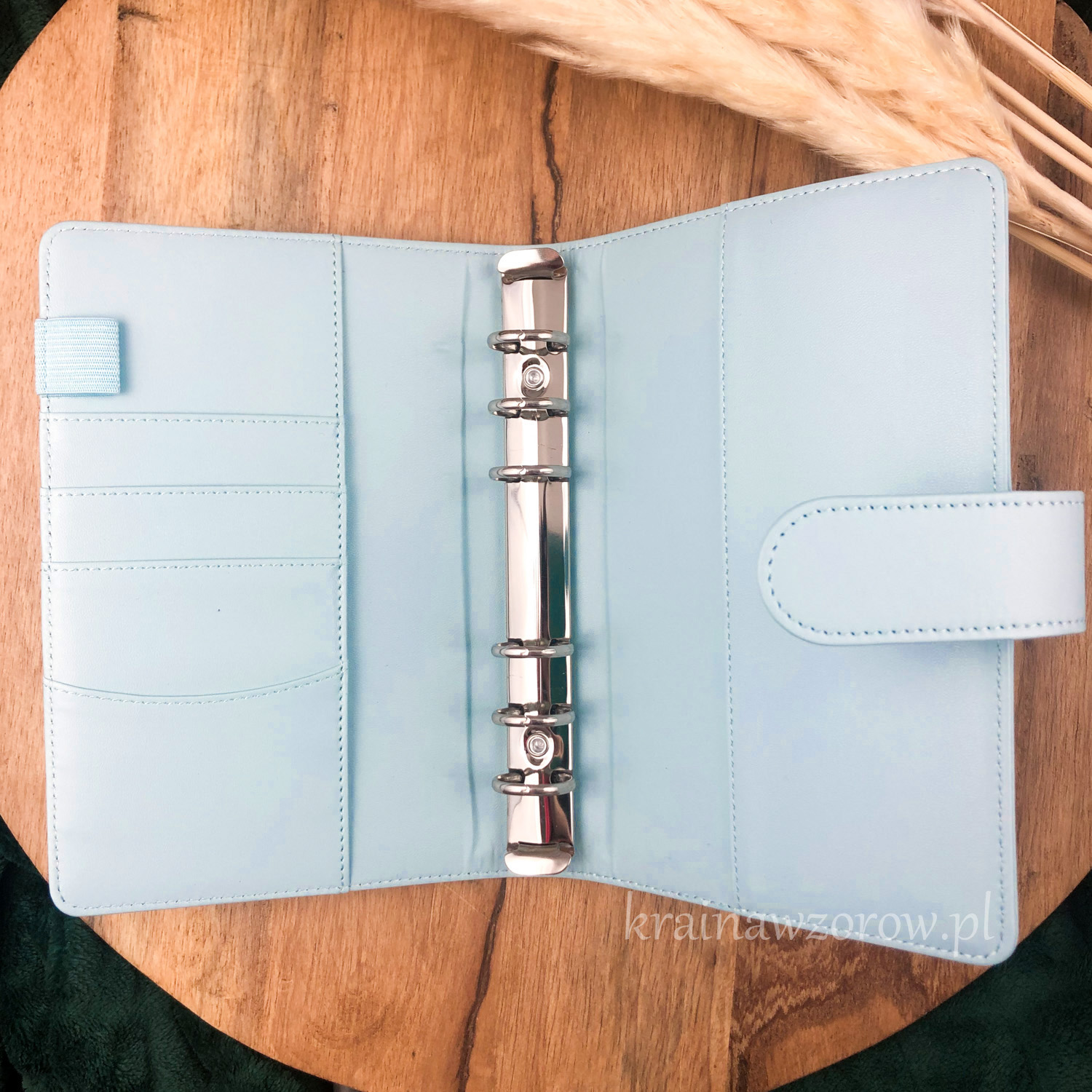 binder-okladka-a6-skorzany-organizer-blekitny-krainawzorow-pl-1 binder-okladka-a6-skorzany-organizer-blekitny-krainawzorow-pl-1