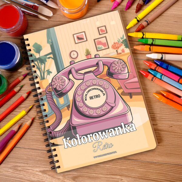 kolorowanka-okladka-kredki-retro